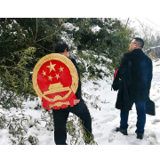 图|湖南衡阳：雪中送“法庭”