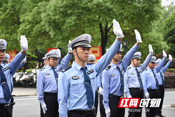 又酷又飒！衡阳交警举行交通指挥手势操“大比武”