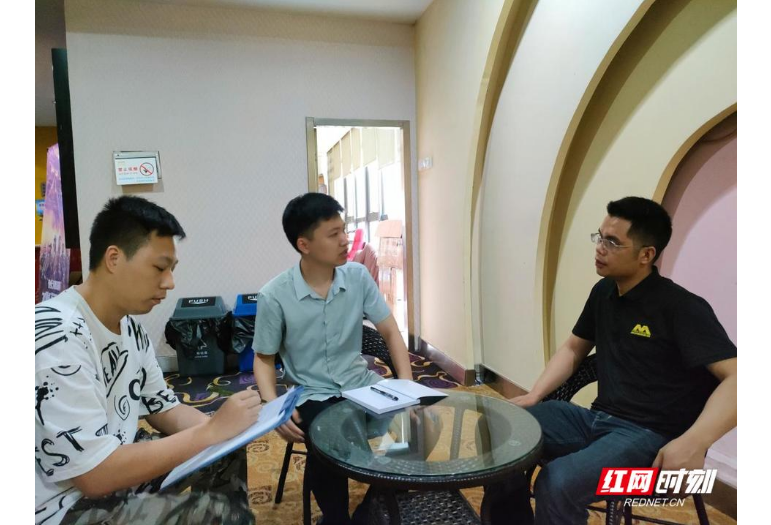 石鼓区发改局：打好服务组合拳 援企纾困零距离