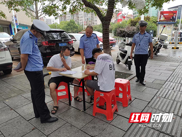 蒸湘交警：开展“摩电”交通违法现场学习教育