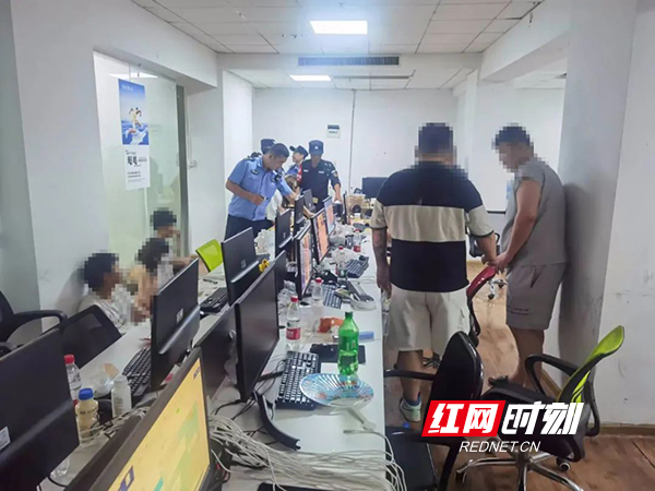 21人落网！石鼓警方捣毁一个“杀洋盘”电诈窝点