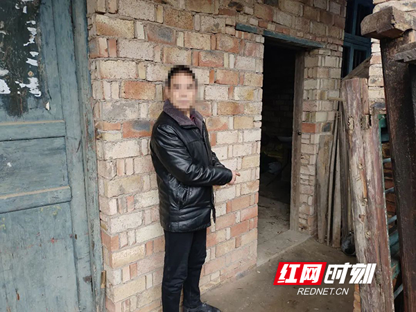 “鸡”不可失！石鼓警方抓获一名“偷鸡贼”