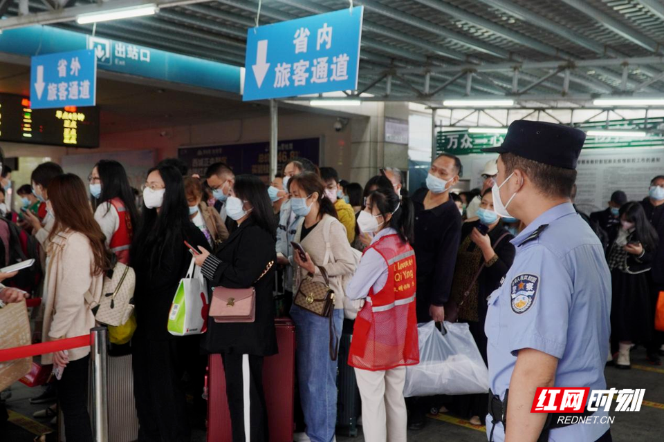 衡铁公安：强化阵地管控 积极配合实施“落地检”