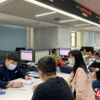 耒阳：开辟绿色通道 半天办好“个转企”