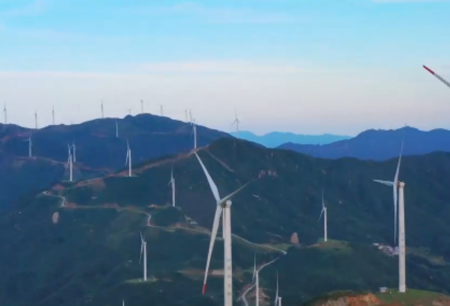 湖南常宁：登天堂山 观烟波浩渺的云海