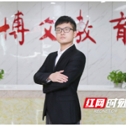 他是学生眼中的超级英雄 家长心中的“定海神针”