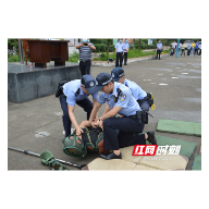 蒸湘公安开展防暴应急演练 “校园卫士”教你如何自保