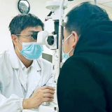 白内障≠老人病，中年人也有患白内障的风险！