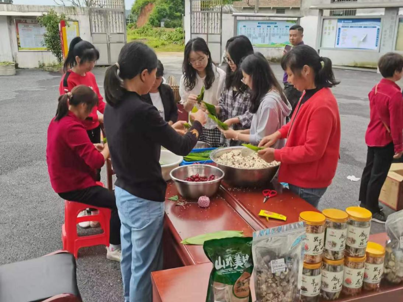 耒阳市：驻村工作队端午直播带货助农富