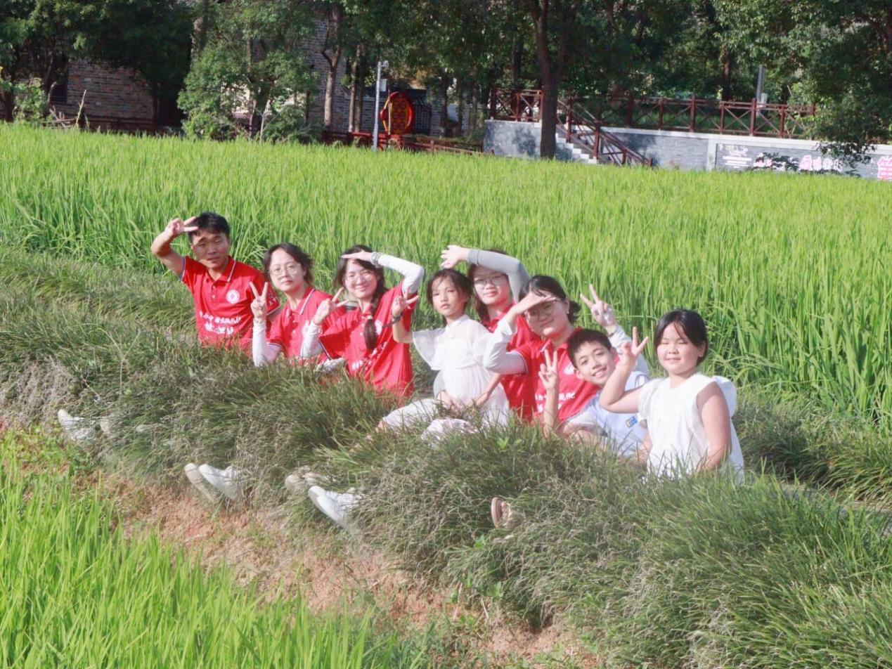 暑假“三下乡”｜衡阳师范学院：践行乡村美育，让艺术的心在乡间萌芽