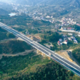 安慈高速石门至慈利段通车 湖南实现“县县通高速”