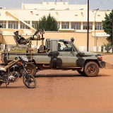 西非国家布基纳法索再次哗变：9个月前政变上台的过渡总统已被驱逐