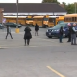 美国高中枪击事件致3死7伤，议员感叹校园枪击案太过常见