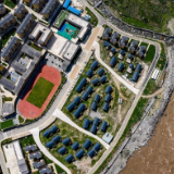 过去的贫困“锅底”，正筑起教育“高地”