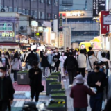 韩国解除保持社交距离措施，佩戴口罩义务仍将维持