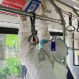 上海首条定制公交 “点对点”直送保障企业复工复产