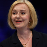 英国再迎女首相?英媒:外交大臣特拉斯预计今将当选党魁继任首相