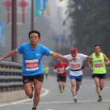 2023张家界武陵源生态马拉松跑团预热赛举行