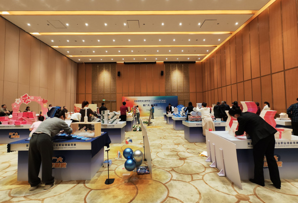 首届湖南省出版物发行行业职业技能竞赛决赛登场