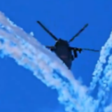 帅啊！直拍直-20凌空画凤凰