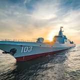 万吨大驱鞍山舰4K航拍大片