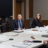 乌美就重建与和平议题举行工作组首次会谈