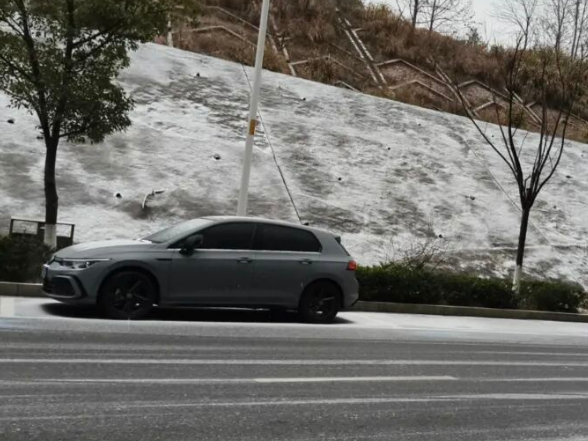 还在下雪！长沙全市结冰98处，管制路段14处