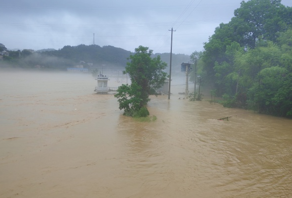 湘西北遭遇特大暴雨 澧水支流渫水出现罕见洪水过程