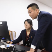 焦点访谈：真抓实干 为基层减负