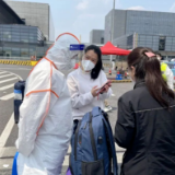 多地对返乡大学生免费隔离 退还此前收取的费用