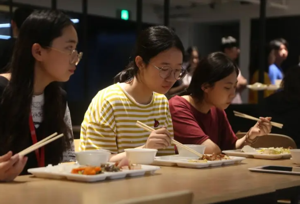 高考下考第一餐，香不香