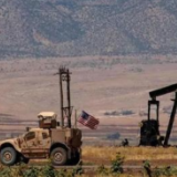 美军又在叙利亚偷石油！这次出动了137辆油罐车……