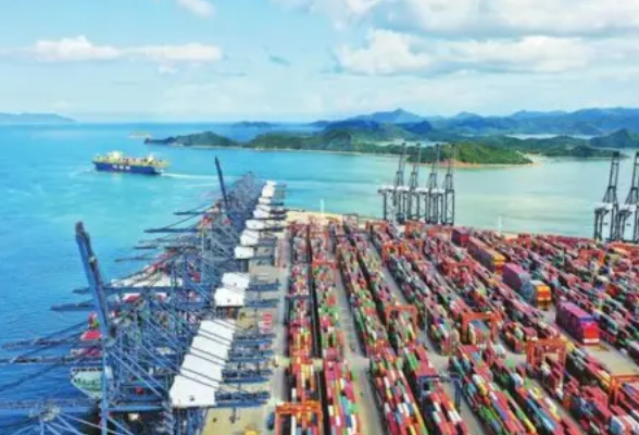 湖南外贸10年实现新跨越 进出口额从1385.7亿元增至5972.8亿元