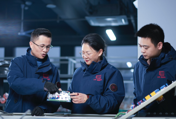 这股韧劲真难得⑤丨三年死磕炼成“中国芯”