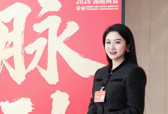 代表故事丨刘妍：在父亲耕耘的土壤里，种出全产业链的繁花