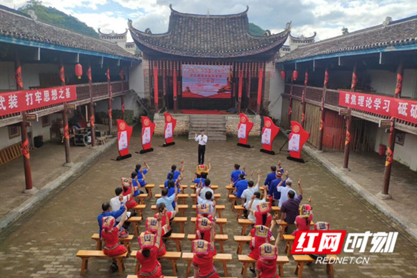 “三新”理论微宣讲走进江永。.jpg