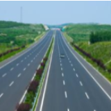 贺辉：全力推进三条高速公路项目建设