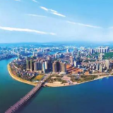 一路奋进一路歌——记省劳模张四玲