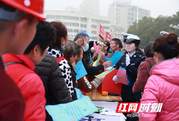 全国交通安全日丨零陵古城有点“躁”