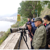 双牌日月湖国家湿地公园鸟儿群飞 观鸟爱好者慕名前来