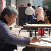 在现场丨双牌：小小糯米粑 浓浓邻里情