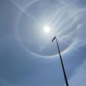 永州冷水滩：双日晕景象为天空增彩