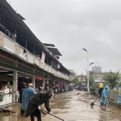 暴雨中他们在行动丨宁远：河水淹没市场 部门齐发力保复市