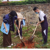 永州一中：弘扬雷锋精神 共建绿色校园