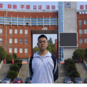 少年自有凌云志 逐梦亦怀爱国心——记永州四中高二2007班科技创新达人刘子谦