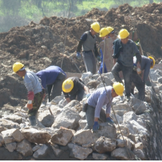 祁阳：加快防洪堤项目建设 构筑安全屏障