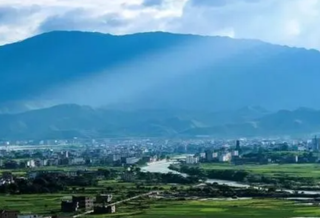 蓝山：筑牢“外防输入”防线