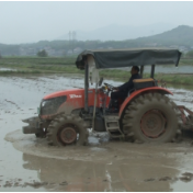 祁阳：农机用油享优惠 助农生产增收