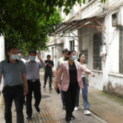 邓群：引导群众共同参与 共建美丽幸福新蓝山
