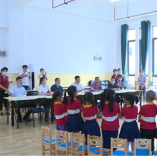 宁远：廖劲松开展“六一”走访慰问活动